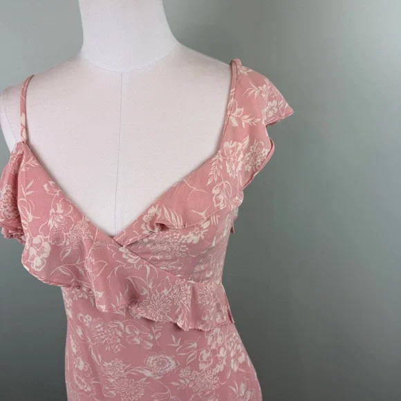 Reformation Asymmetrical Pink Floral Adora Dress size 4, Romantic - Picture 4 of 12